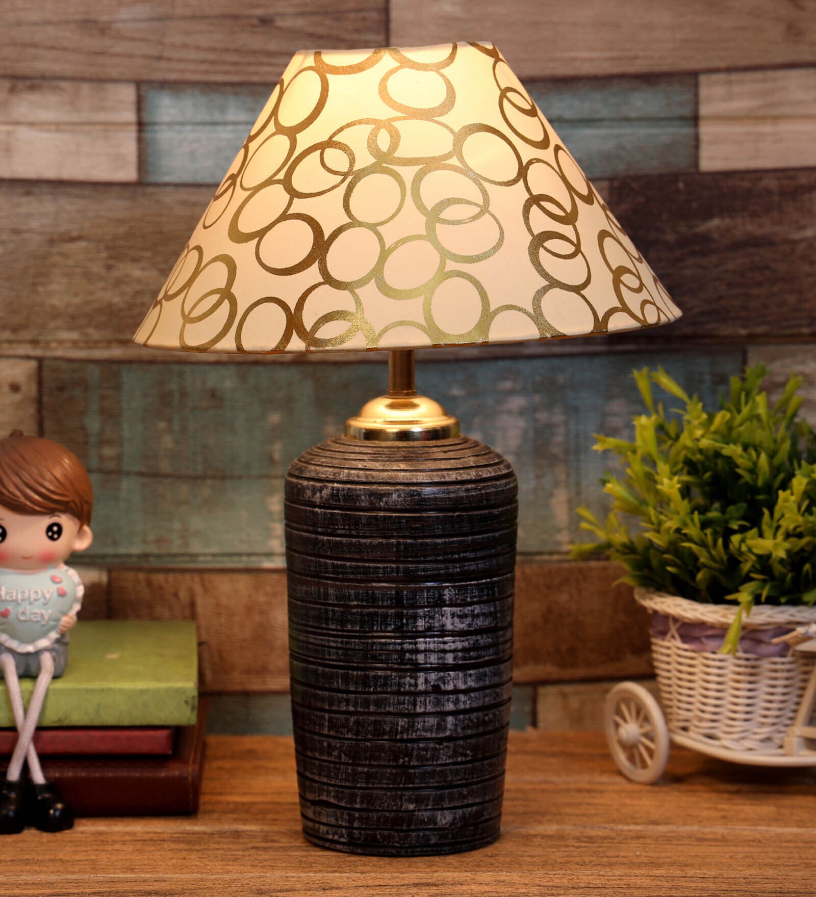Beige & Gold Shade Table Lamp With Terracotta Base