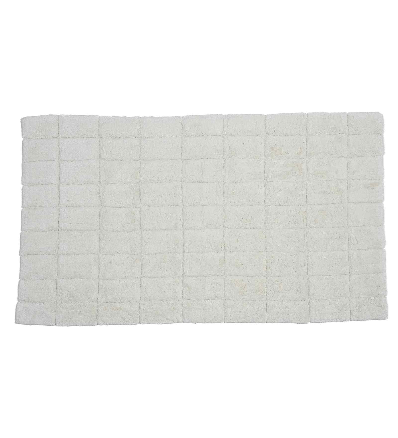 Beige Solid Cotton 28x47 Inches Anti Skid Bath Mat