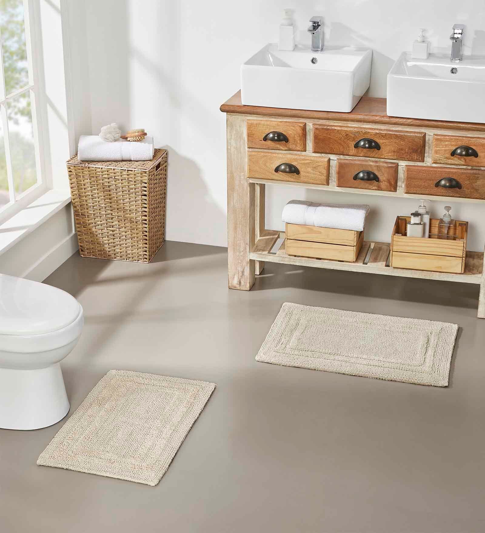 Beige Solid MicroFibre 14x10 Inches Antiskid Bath Mats