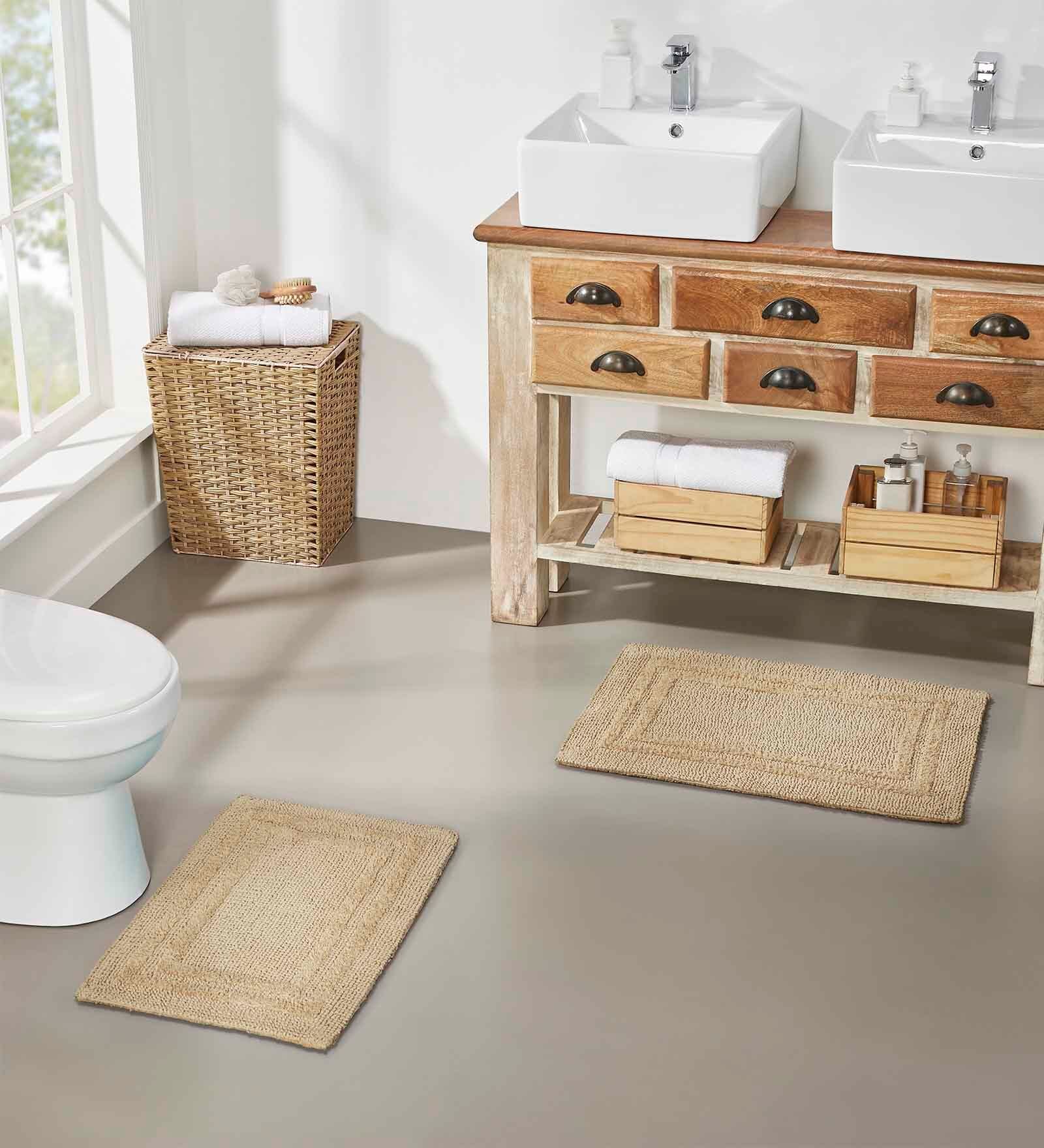 Beige Solid MicroFibre 14x10 Inches Antiskid Bath Mats