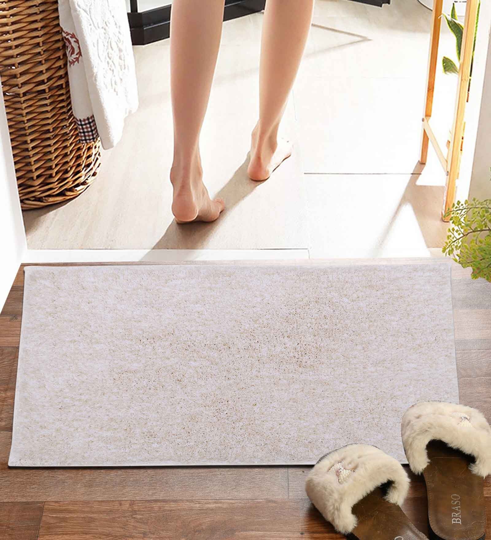 Beige Solid MicroFibre 14x10 Inches Antiskid Bath Mats