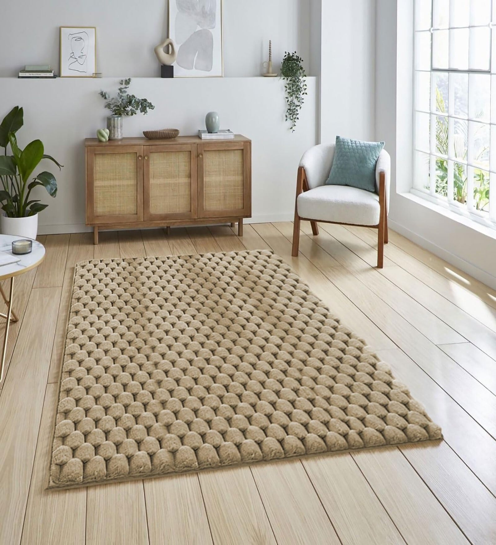 Beige Solid Polyester 4 X 6 Feet Turtle Fur Machine Made Carpet