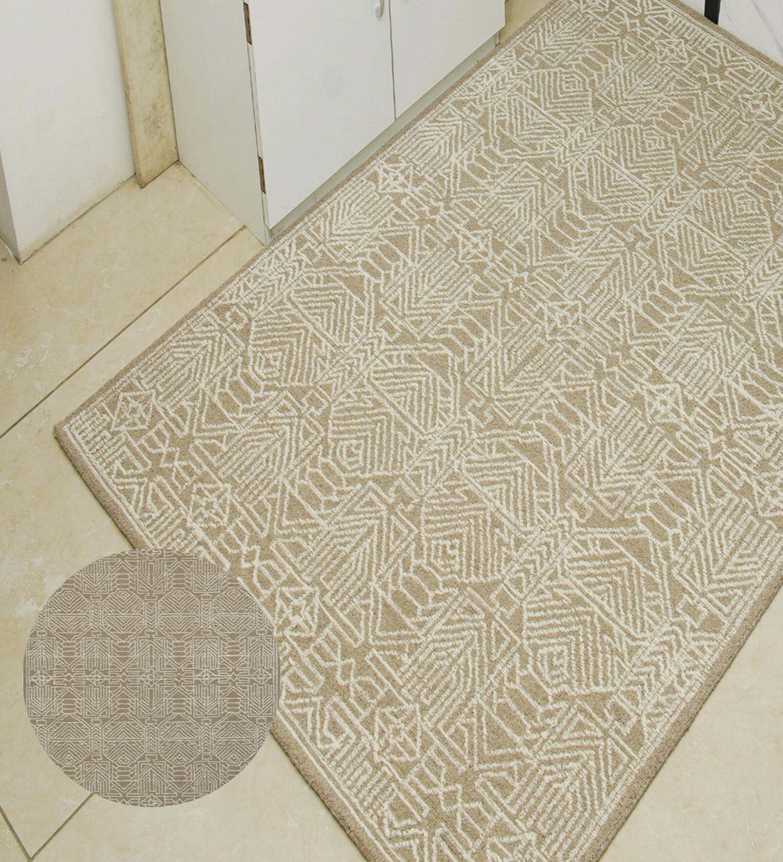 Beige Traditional Wool Hand Tufted Carpet