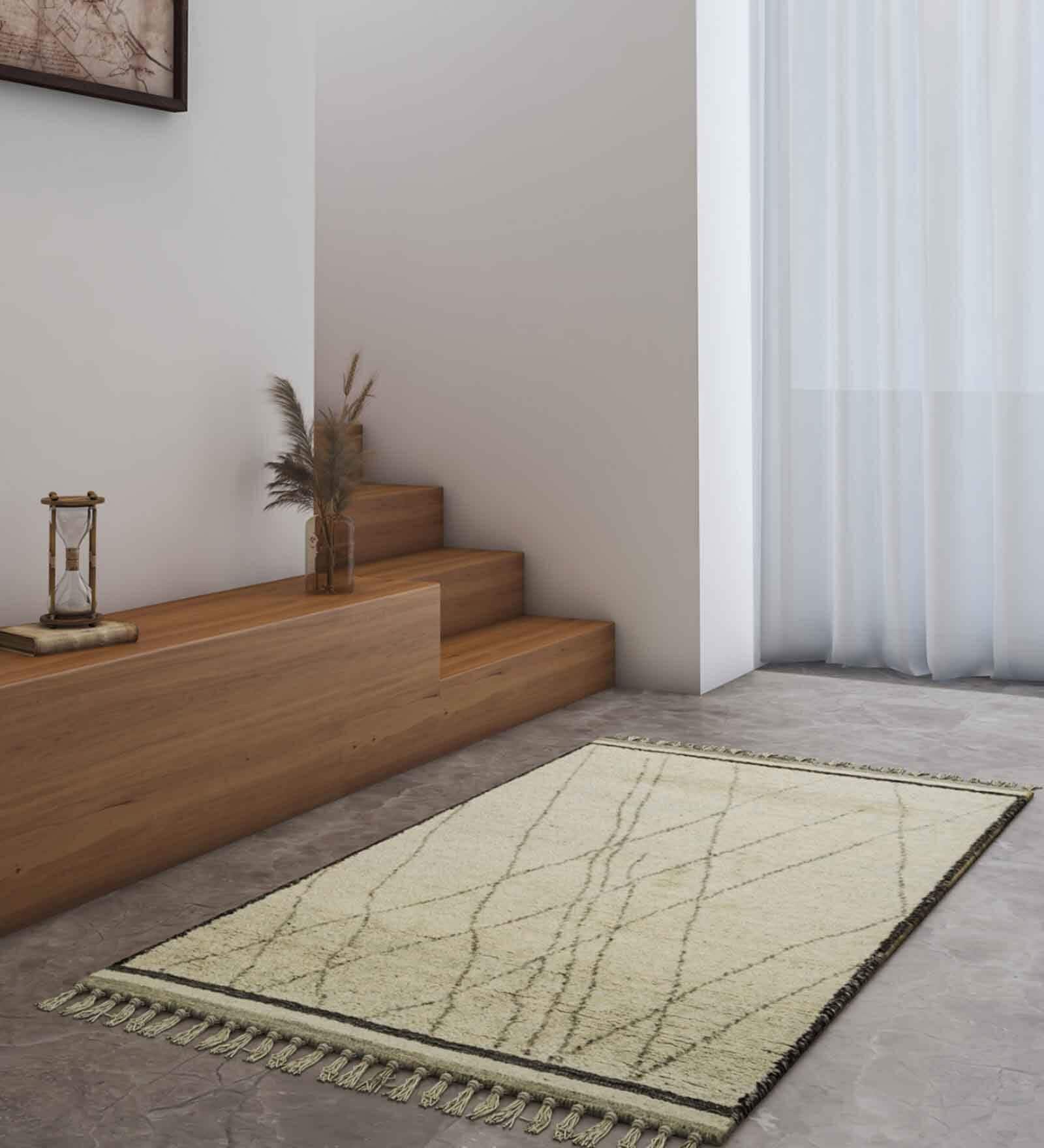 Beige Traditional Wool 9 ft x 12 ft Hand Knotted Carpet