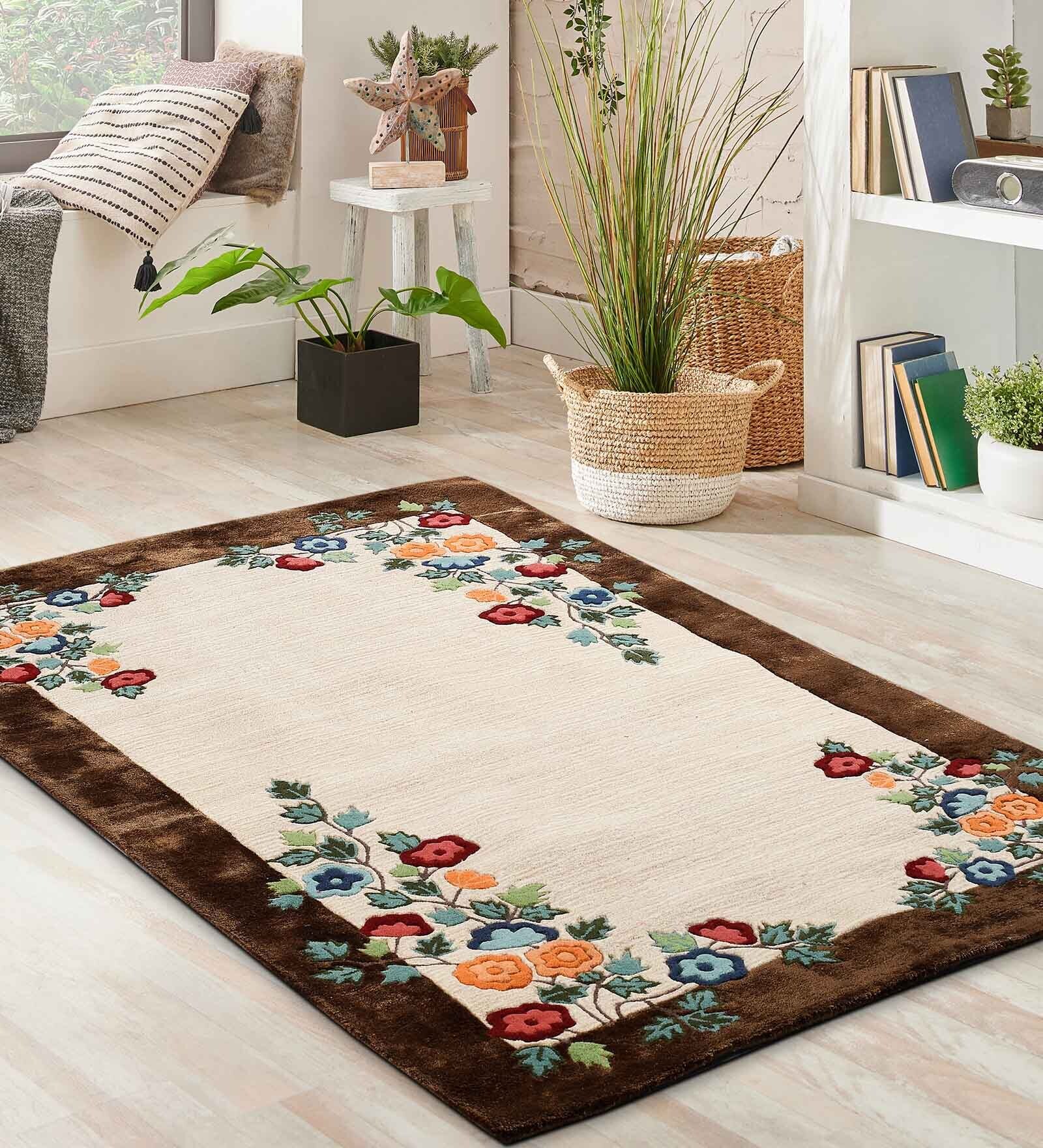 Buy Beige Floral Wool and Art Silk 4 ft x 6 ft Hand Tufted Carpet