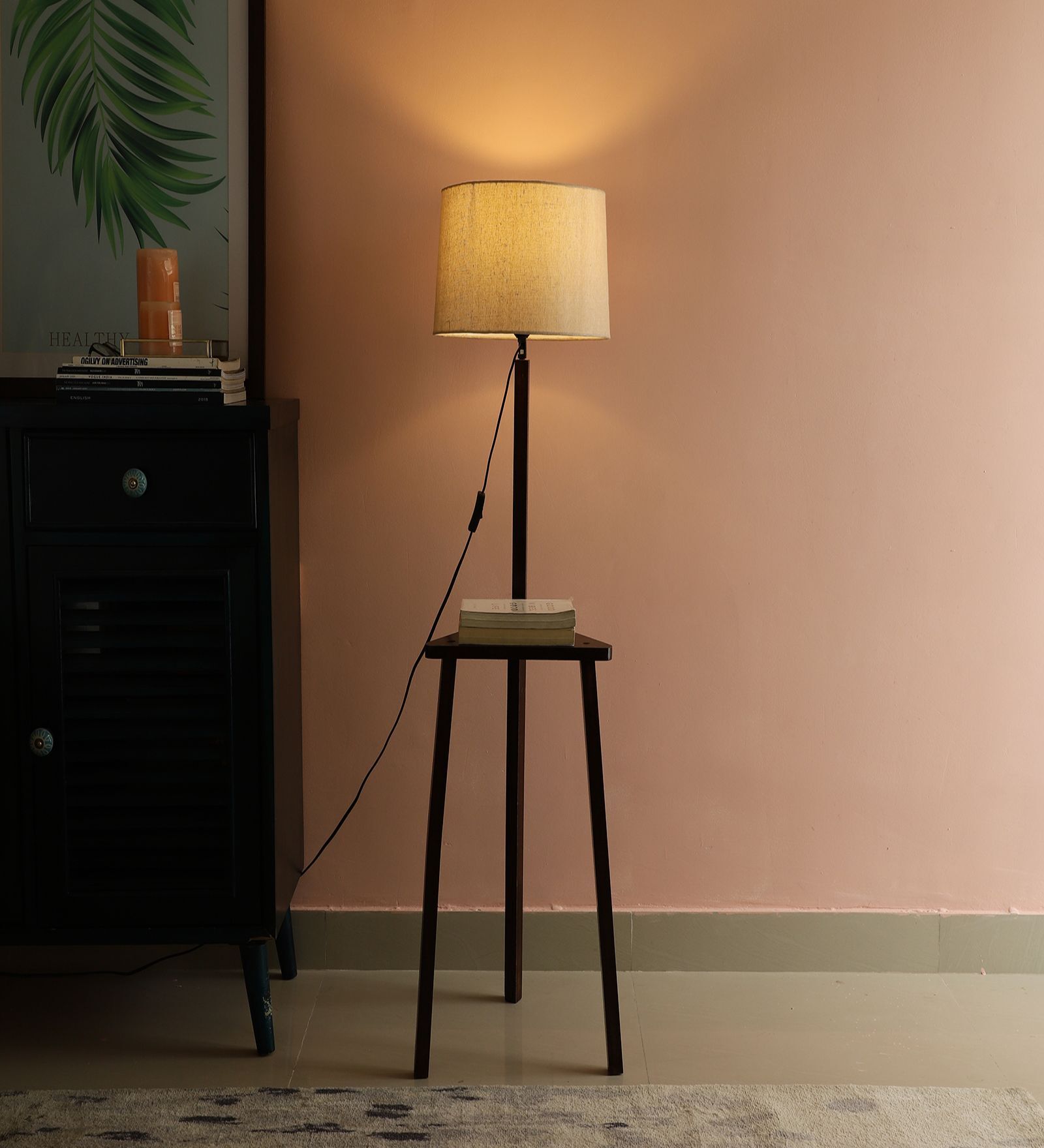 Bela Side Lamp In Solid Wood