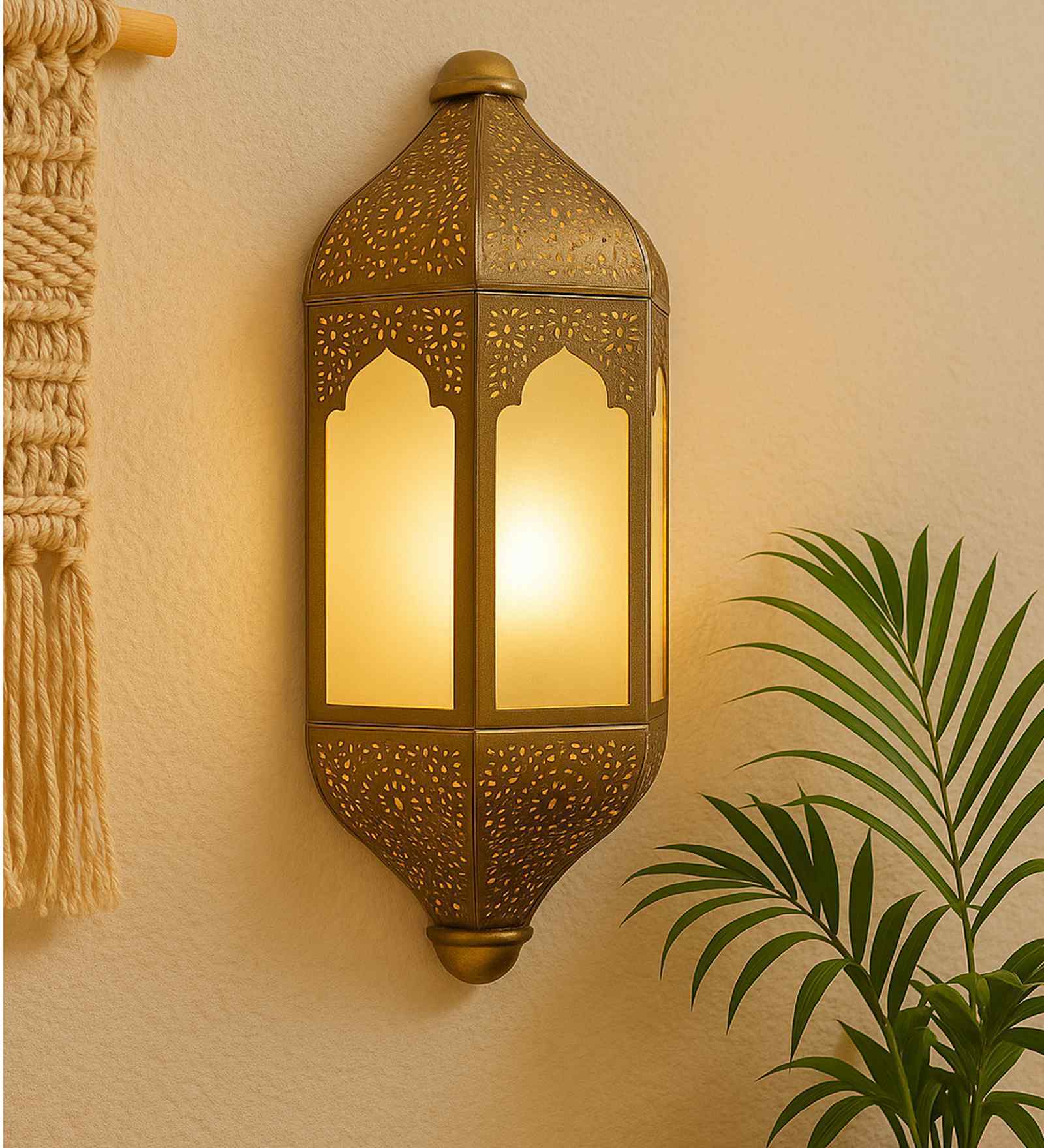 Belfast Metal Candle Wall Light (Brown)