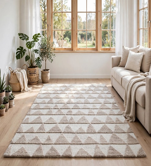 Beige And Ivory Geometric Wool And Cotton 8 X 5 Feet Hand Tufted Carpet