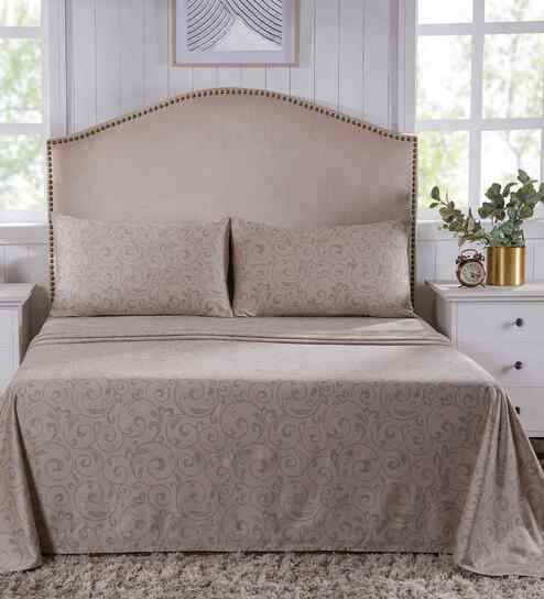 Beige Ethnic Motifs 400 TC Cotton King Size Bed Sheet with 2 Pillow Covers Classical Ornate Collection