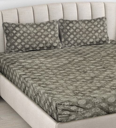 Grey Geometric 300 TC Woollen Fitted Double Bedsheet with 2 Pillow Covers
