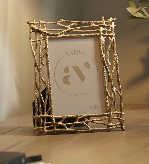 Beige Metal Golden Vine Luxe Tabletop Photo Frame 4X6Inches