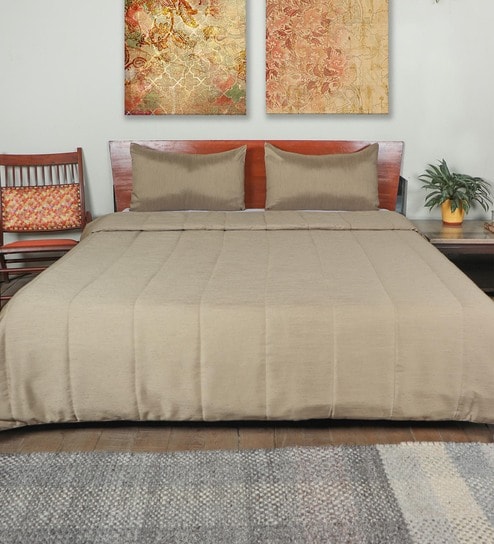 Beige Polyester Solid 600 GSM King Size Quilts with 2 Pillow Covers by Zeba