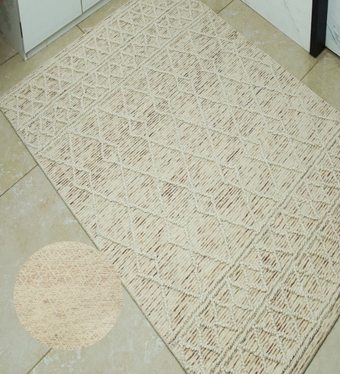 Beige Traditional Wool Hand Tufted Carpet