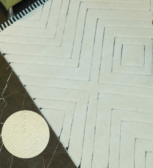 Beige Traditional Wool Hand Tufted Carpet