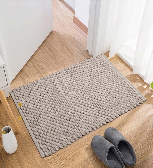 Beige Velvet 20X30 Inches Anti-Skid Bath Mat