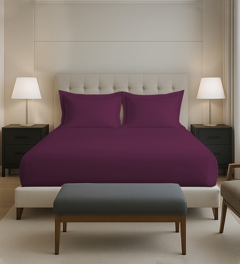 Berry Plum Solid 400 TC Cotton Queen Sized Fitted sheet with 2 Pillow Covers