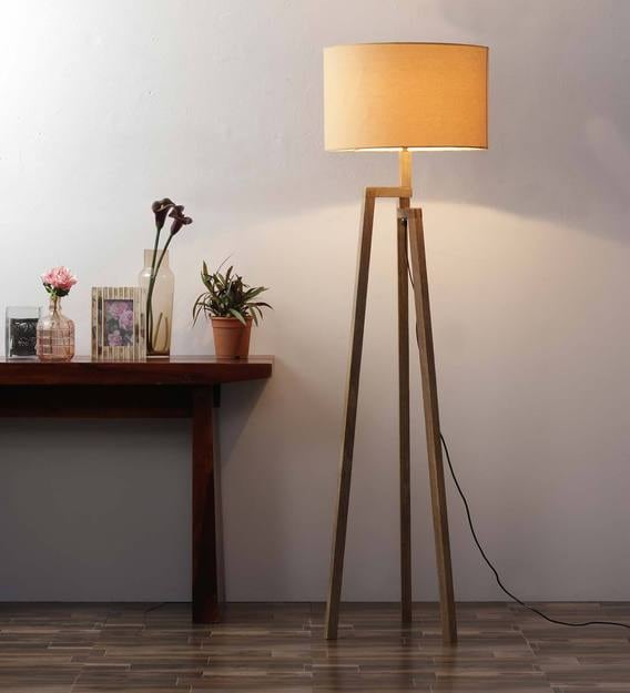 pepperfry tripod lamp