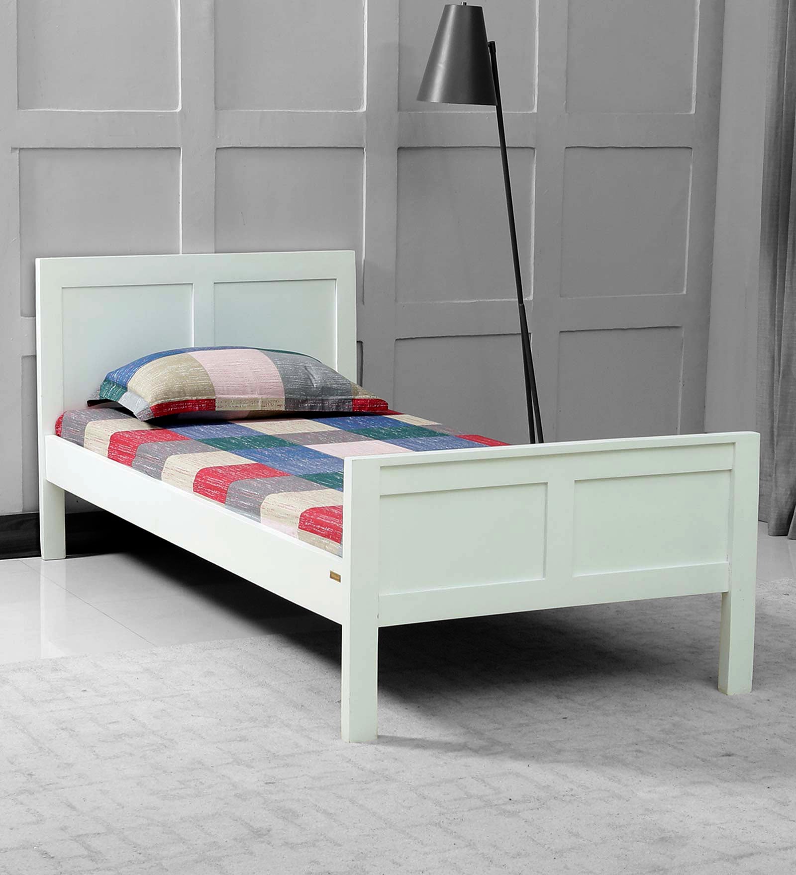 Bianca Solid Wood Single Bed In White Finish