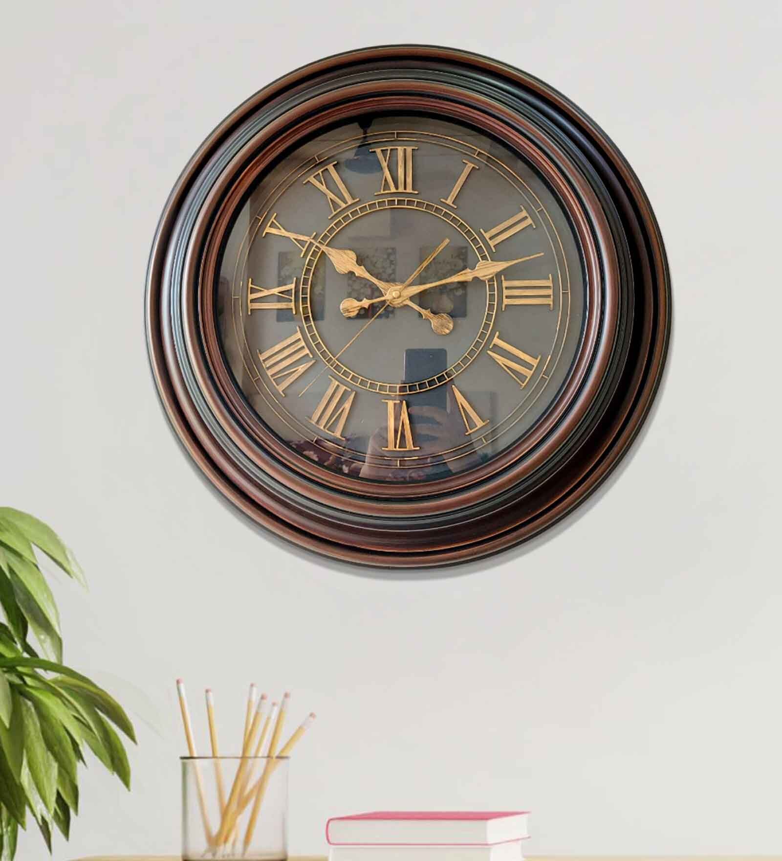 Big Font Round Brown Roman Wall Clock