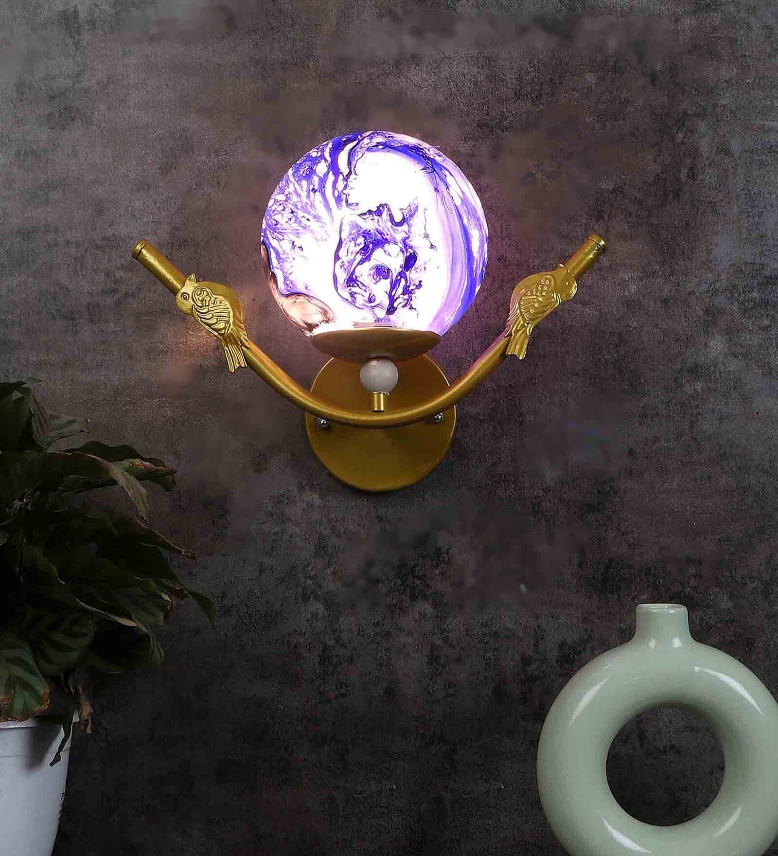 Bird Metal Novelty Wall Light (Gold)