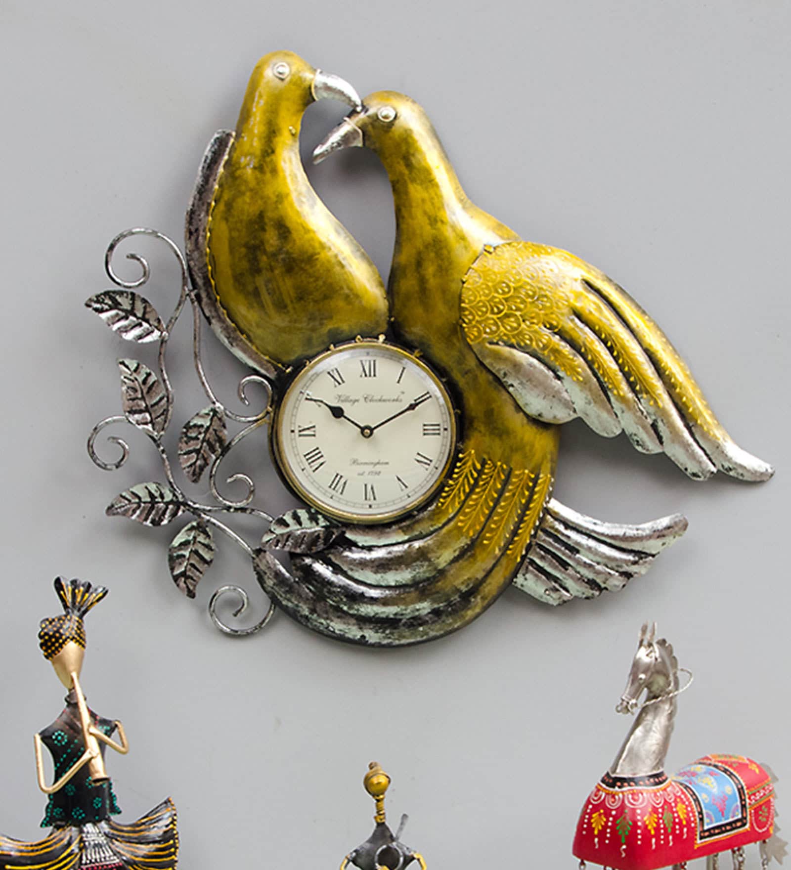 Birds Leaf Iron Clock In Gold