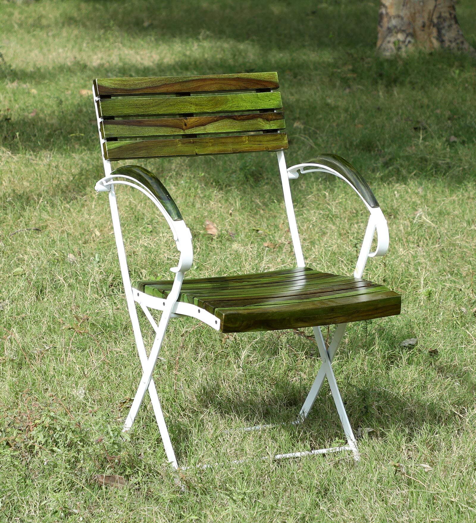 Mexico Solid Wood Foldable Outdoor Chair in Scratch Resistant Spring Green Finish