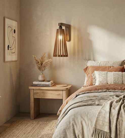 Billet Wooden Novelty Wall Light (Natural Wood)