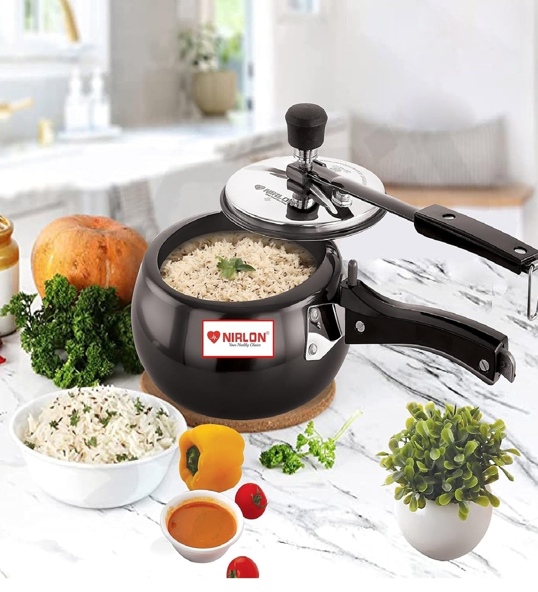 Aluminium cooker best sale on induction stove