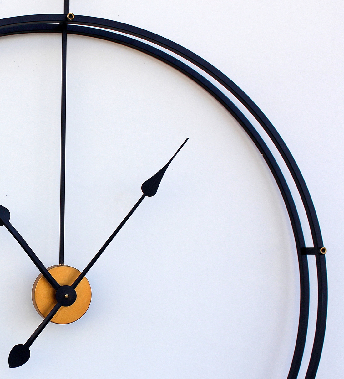 Buy Black Metal Analog Wall Clock by Craftter Online Modern Wall