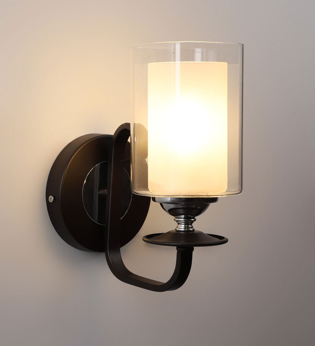 Buy Black Metal Wall Light By Eliante By Jainsons Lights Online Candle Wall Lights Wall