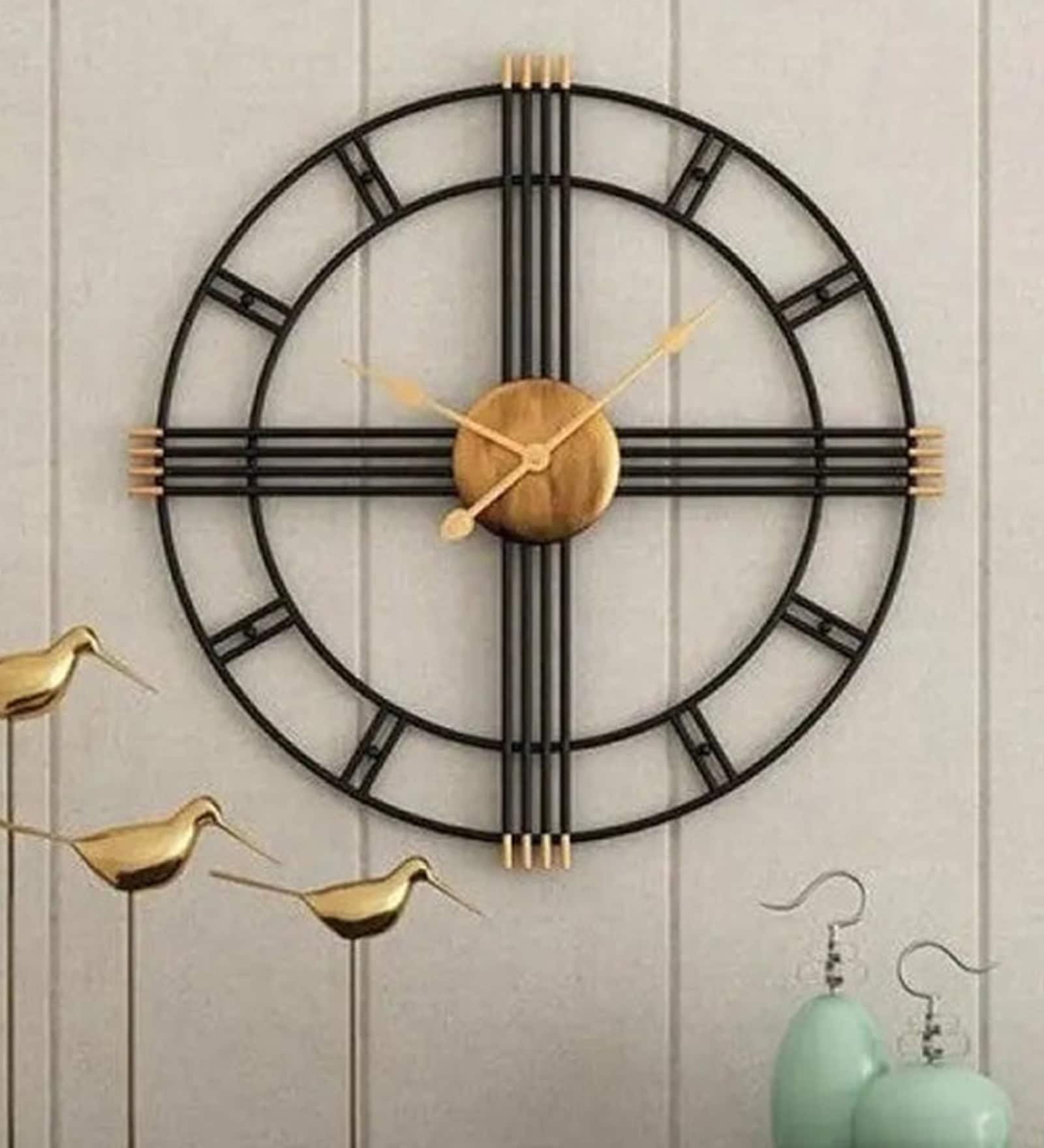 Black & Gold Piped Novelty Wall Clock