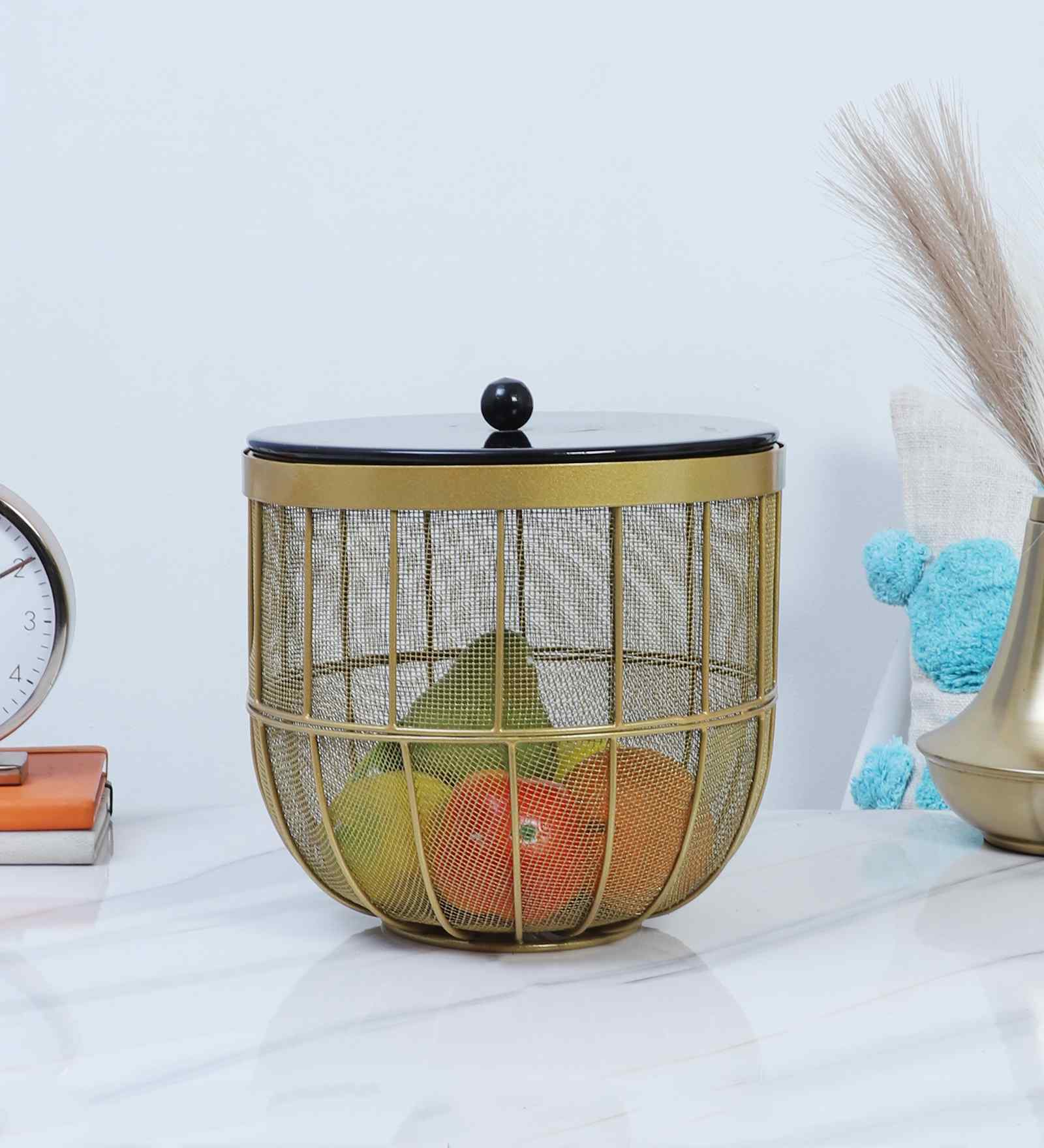 Black & Gold Wired Fruit Basket