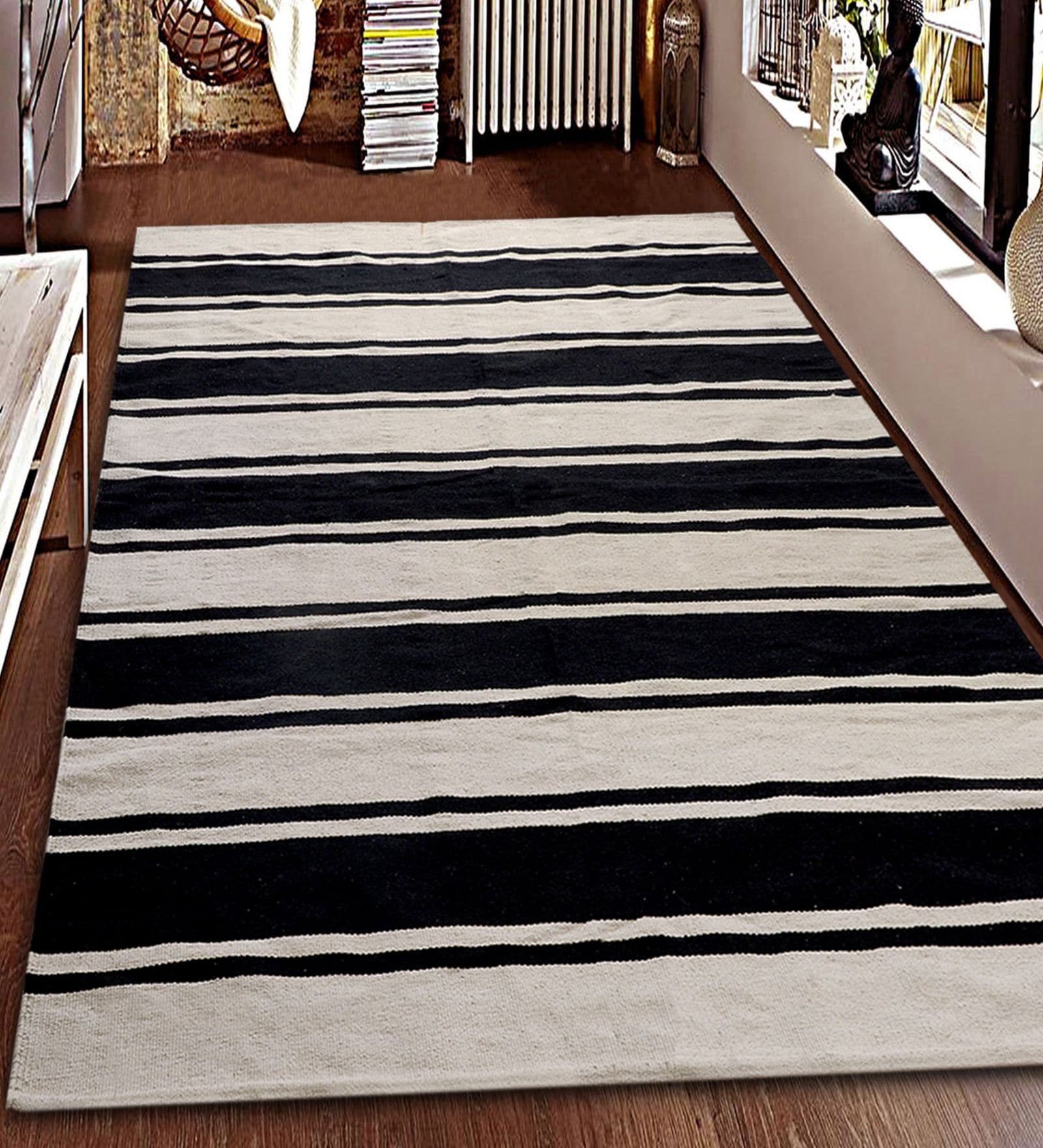 Black Cotton Hand Woven 7 x 5 Feet Dhurrie