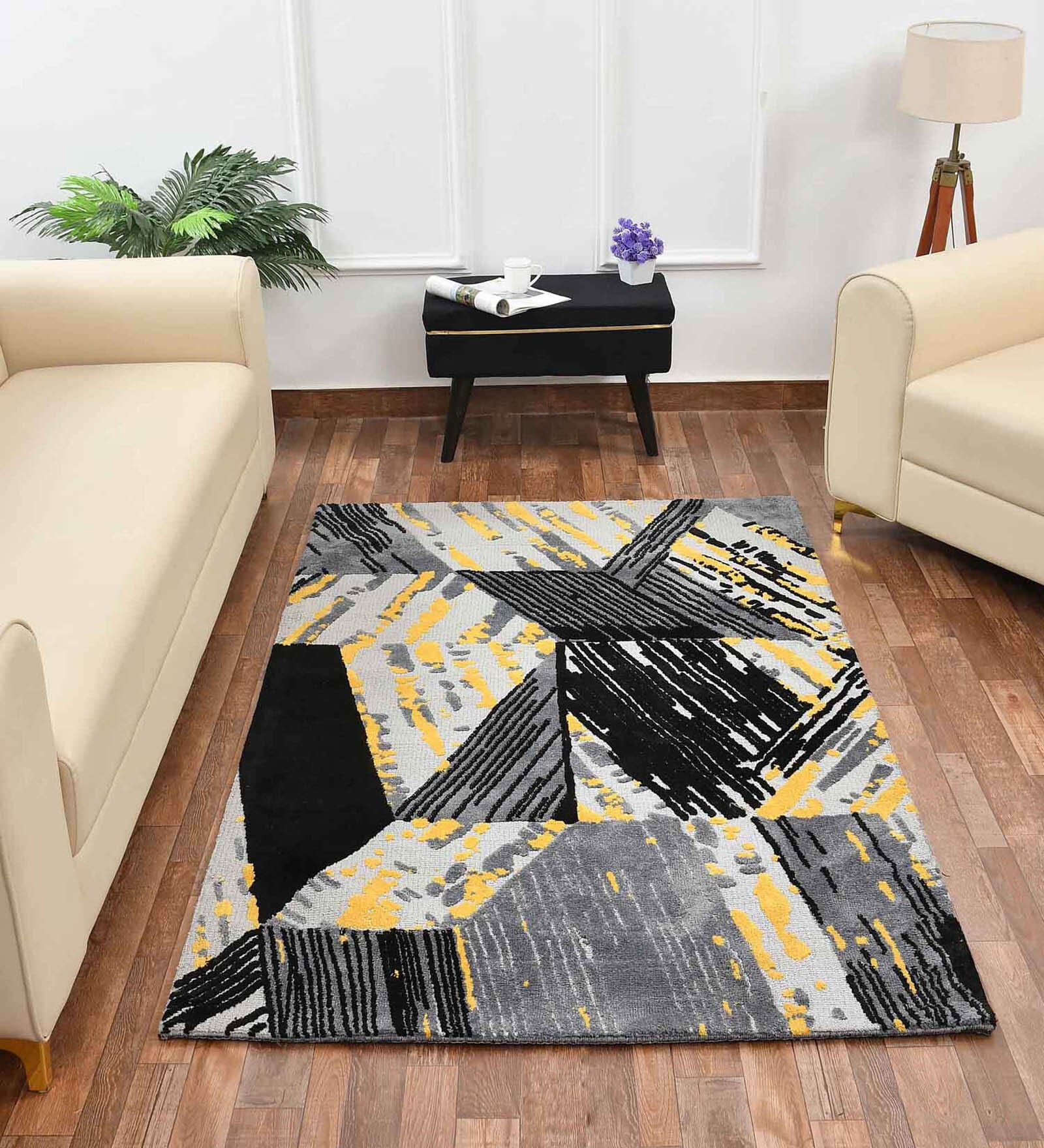 Black Abstract Polyester 6 x 9 Feet Machine Made Carpet