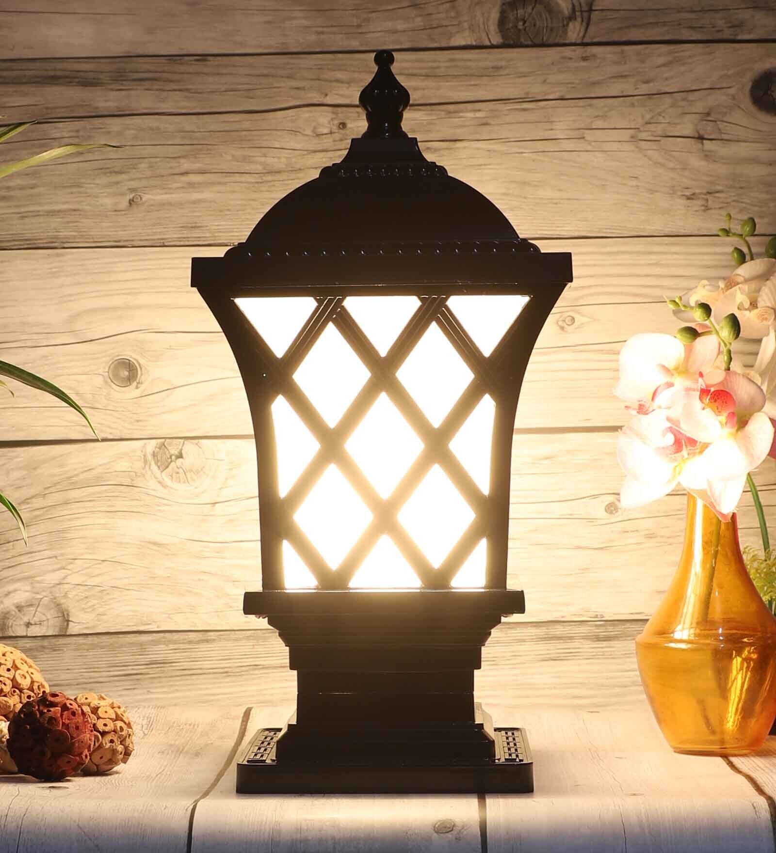 Black Aluminium 9 Watt Gate Light Black Aluminium 9 Watt Gate Light