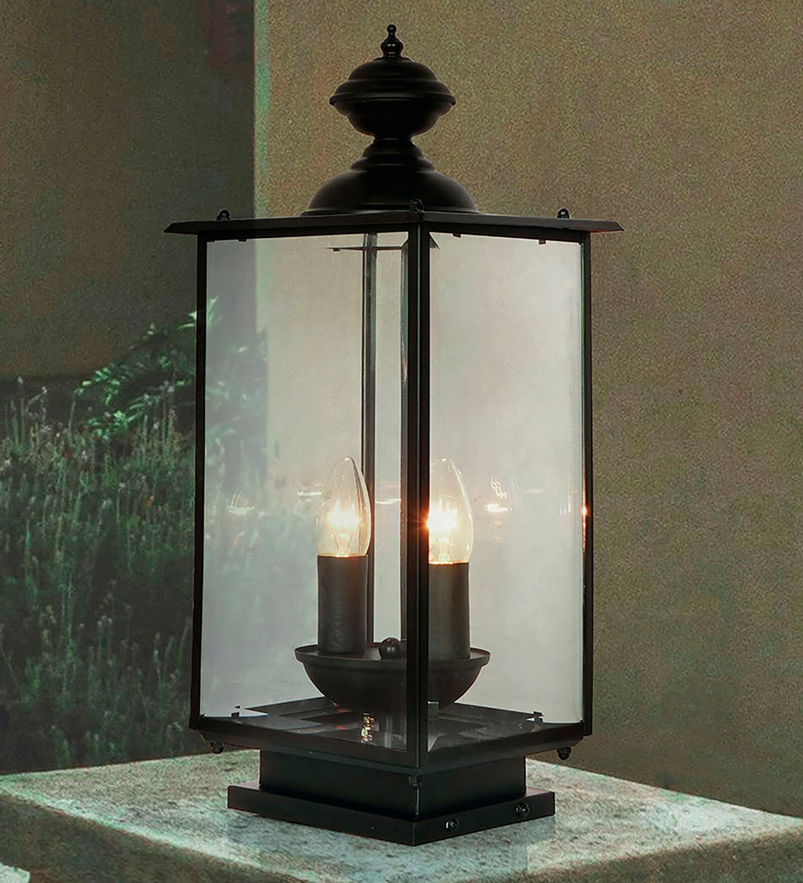 Black Bevel Glass Lantern Style Outdoor Gate Light