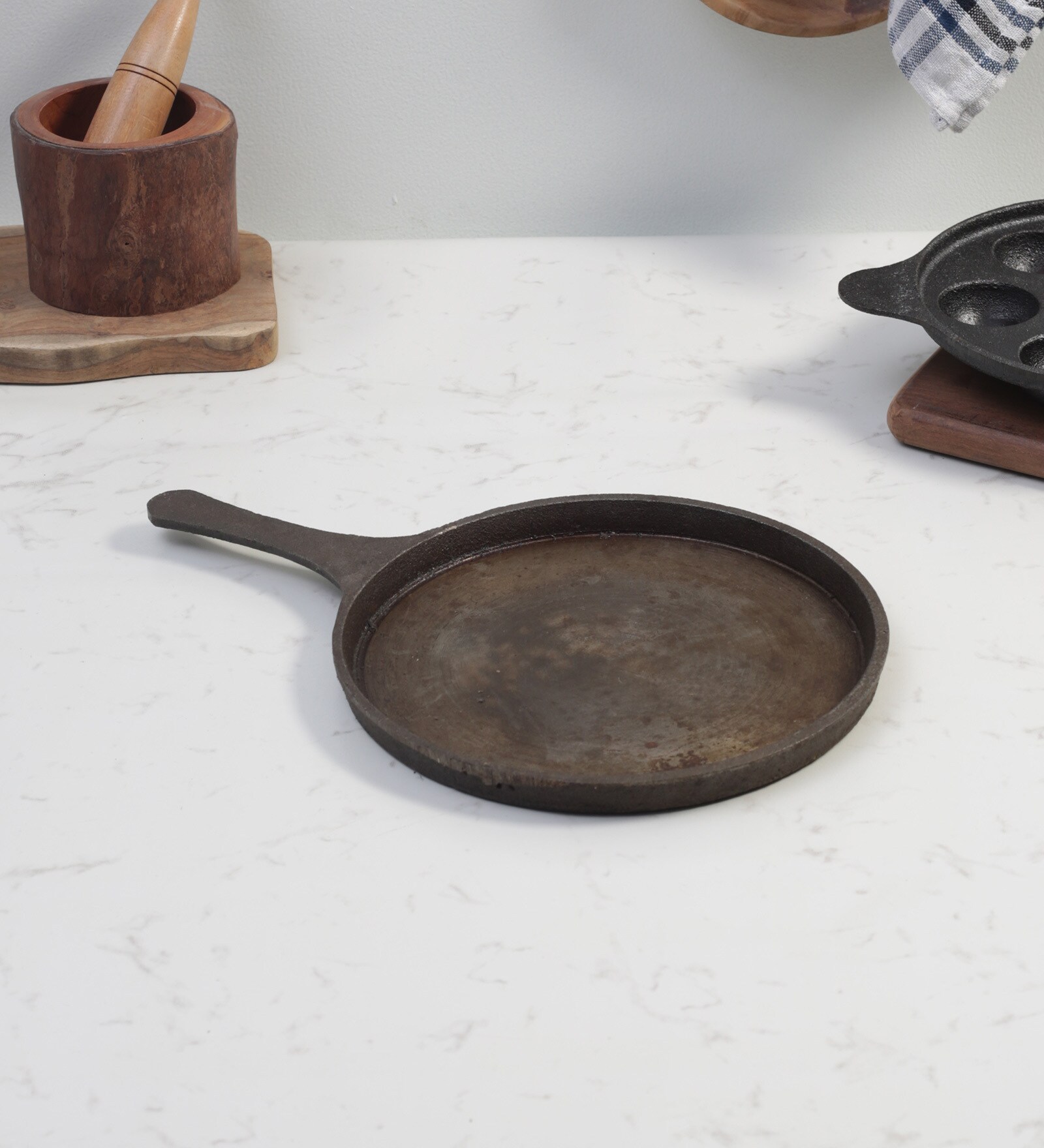 Buy Single Handle 12 Inch Black Cast Iron Tawa at 45 OFF by