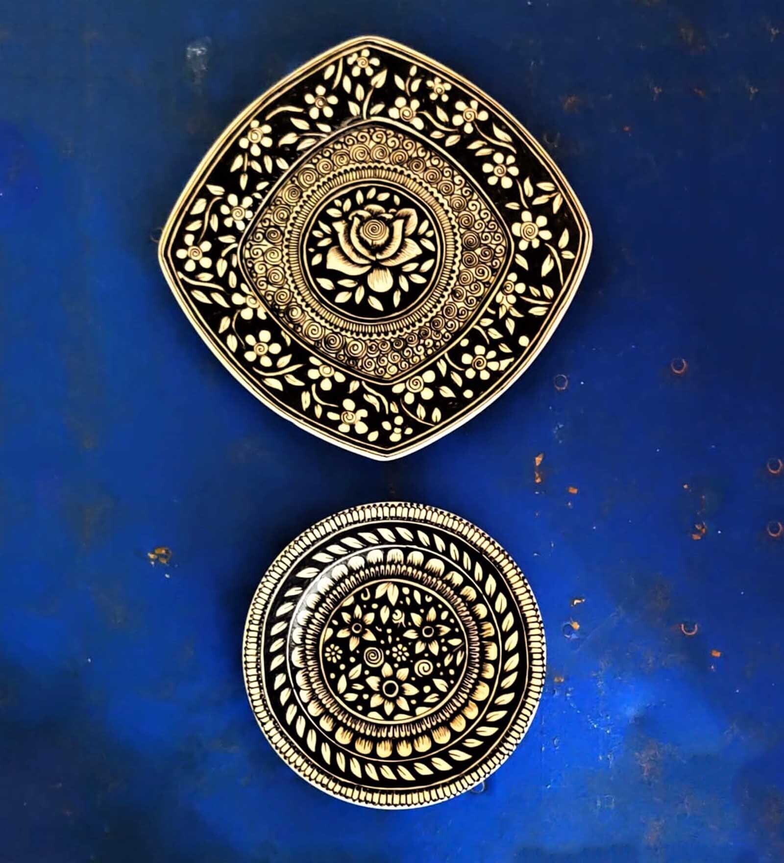 Buy Black On White Handpainted Ceramic Wall Plates Set at 14 OFF by