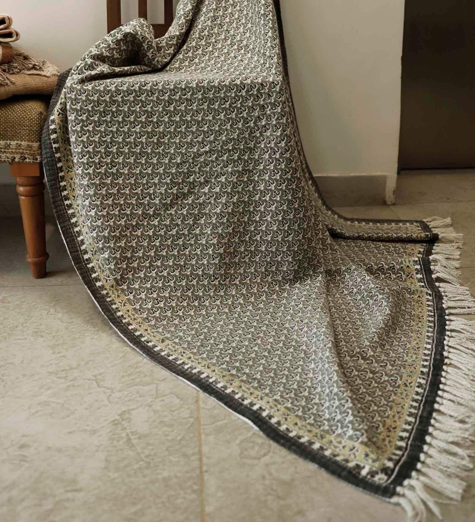 Grey Cotton Abstract 62X48 Inches Throw With Fringes