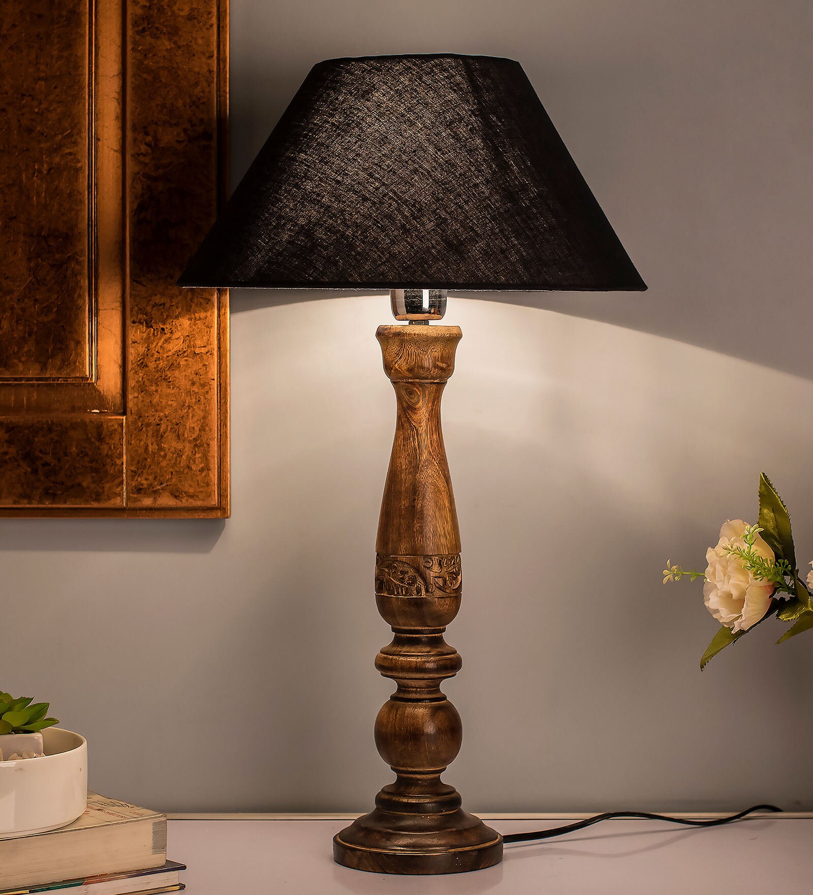 Black Fabric Floral Carved Table Lamp