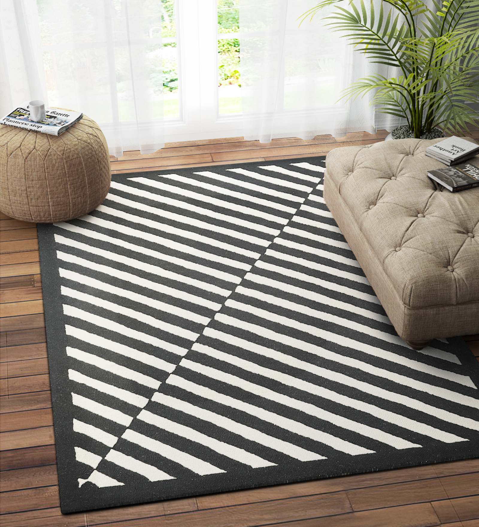 Black Geometric Wool 5ft x 8 ft Hand Tufted Carpet