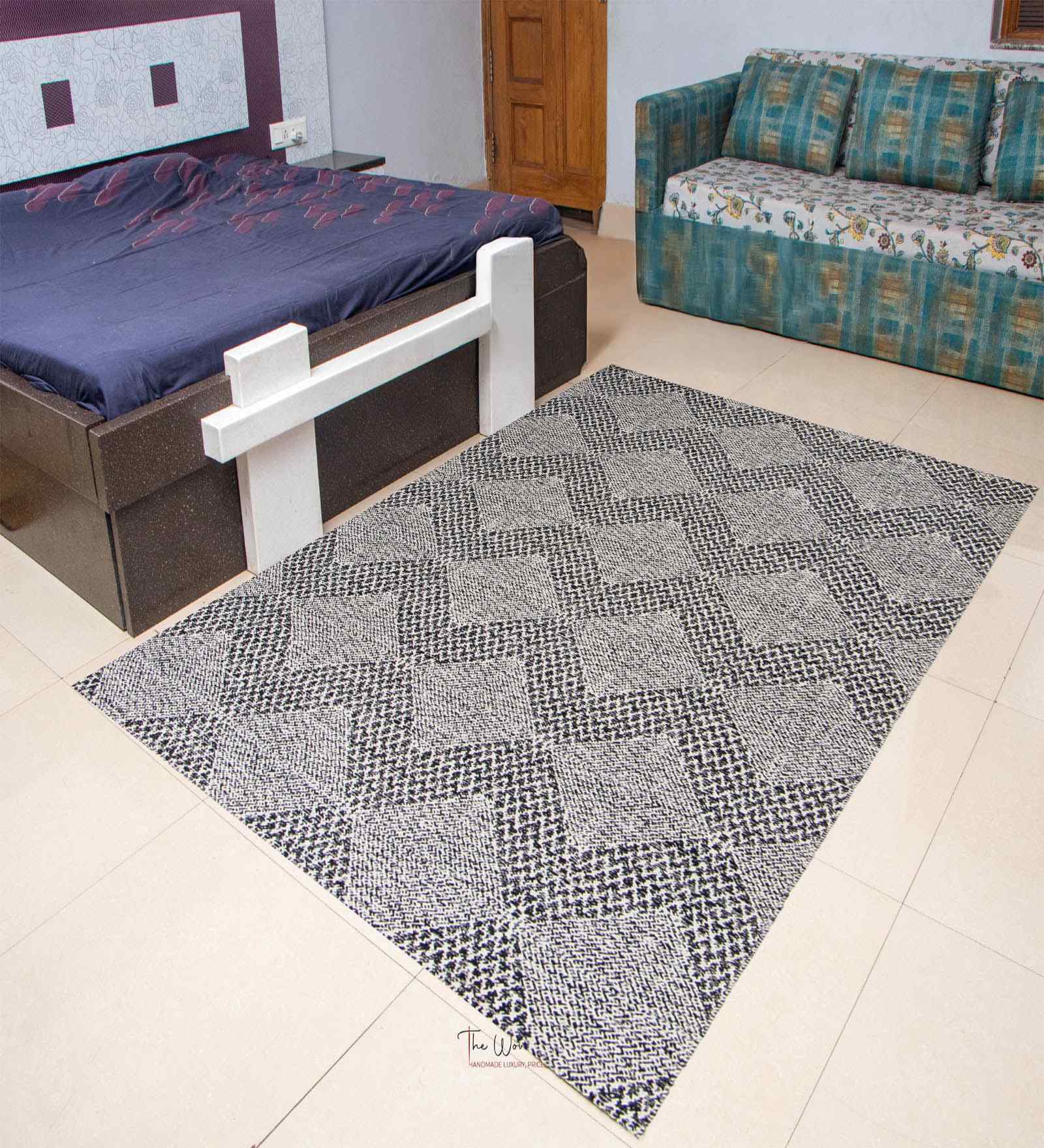 Black Geometrical Cotton 8X4 Feet Hand Woven Carpet