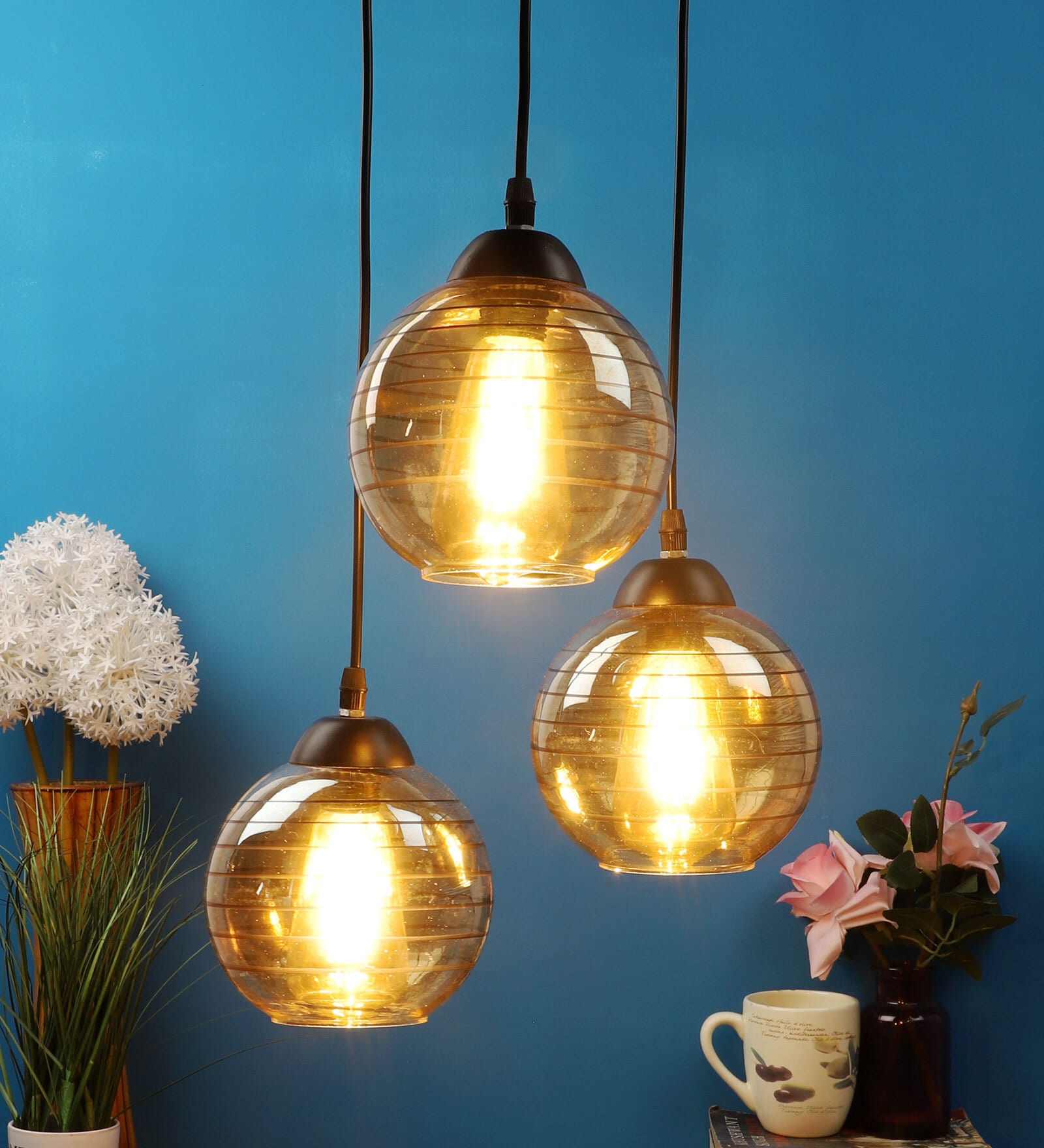 Hampton Black Metal Cluster Hanging Light