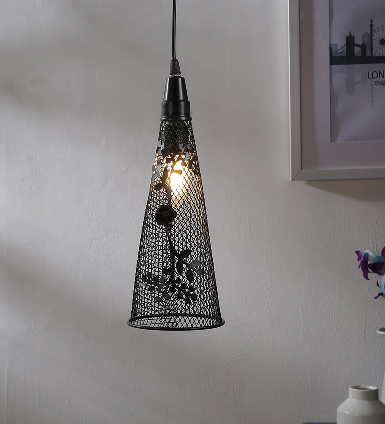 Black Metal Single Hanging Lights