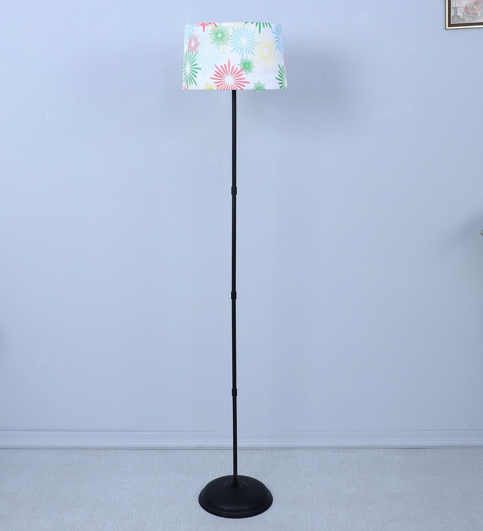 Black Metal-Iron Base Foldable Floor Lamps Flower Print Satin Shade