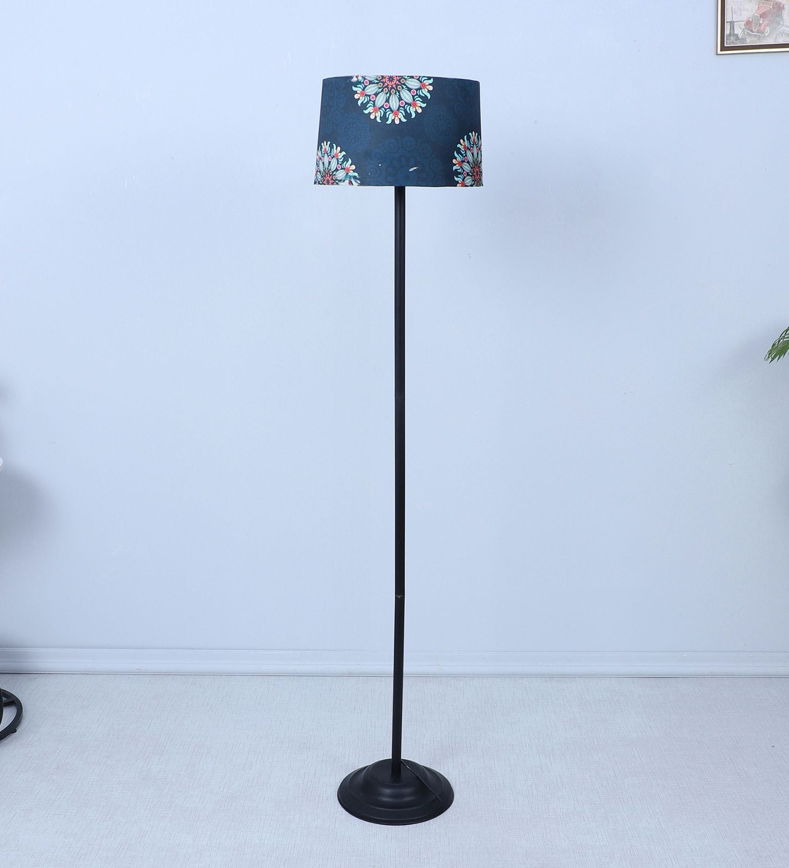 Black Metal-Iron Base Foldable Floor Lamps French Floral Print Satin Shade