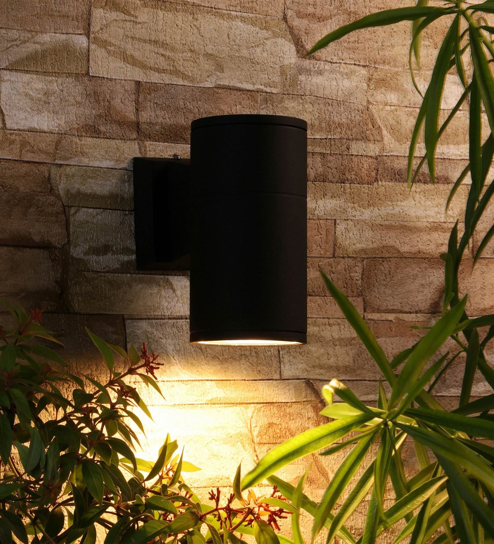 Yuva Black Metal Outdoor Wall Light