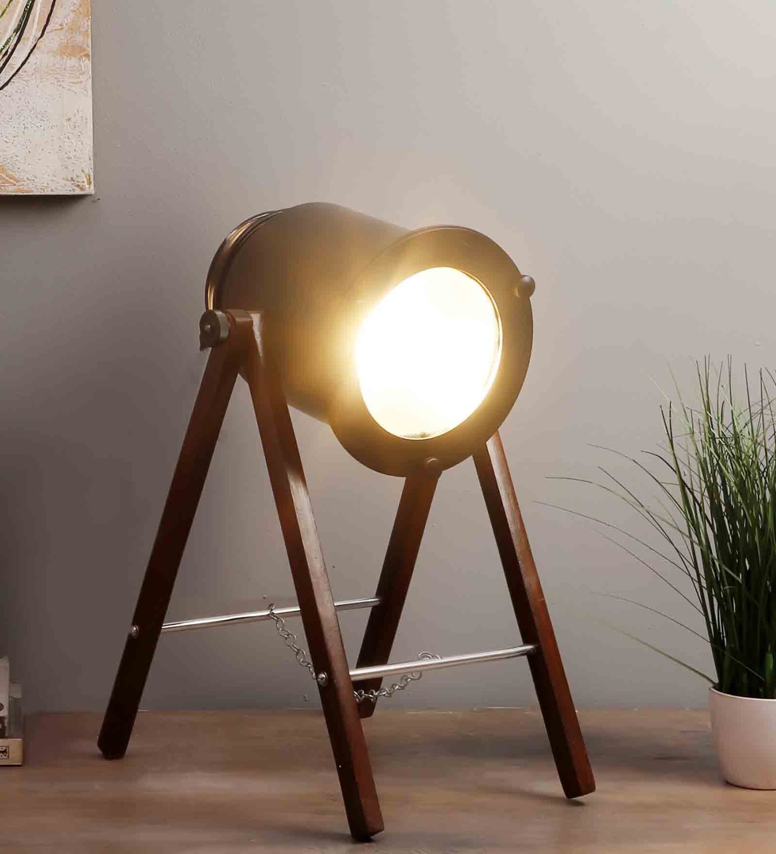 Black Metal Shade  Table Lamp with Brown Base