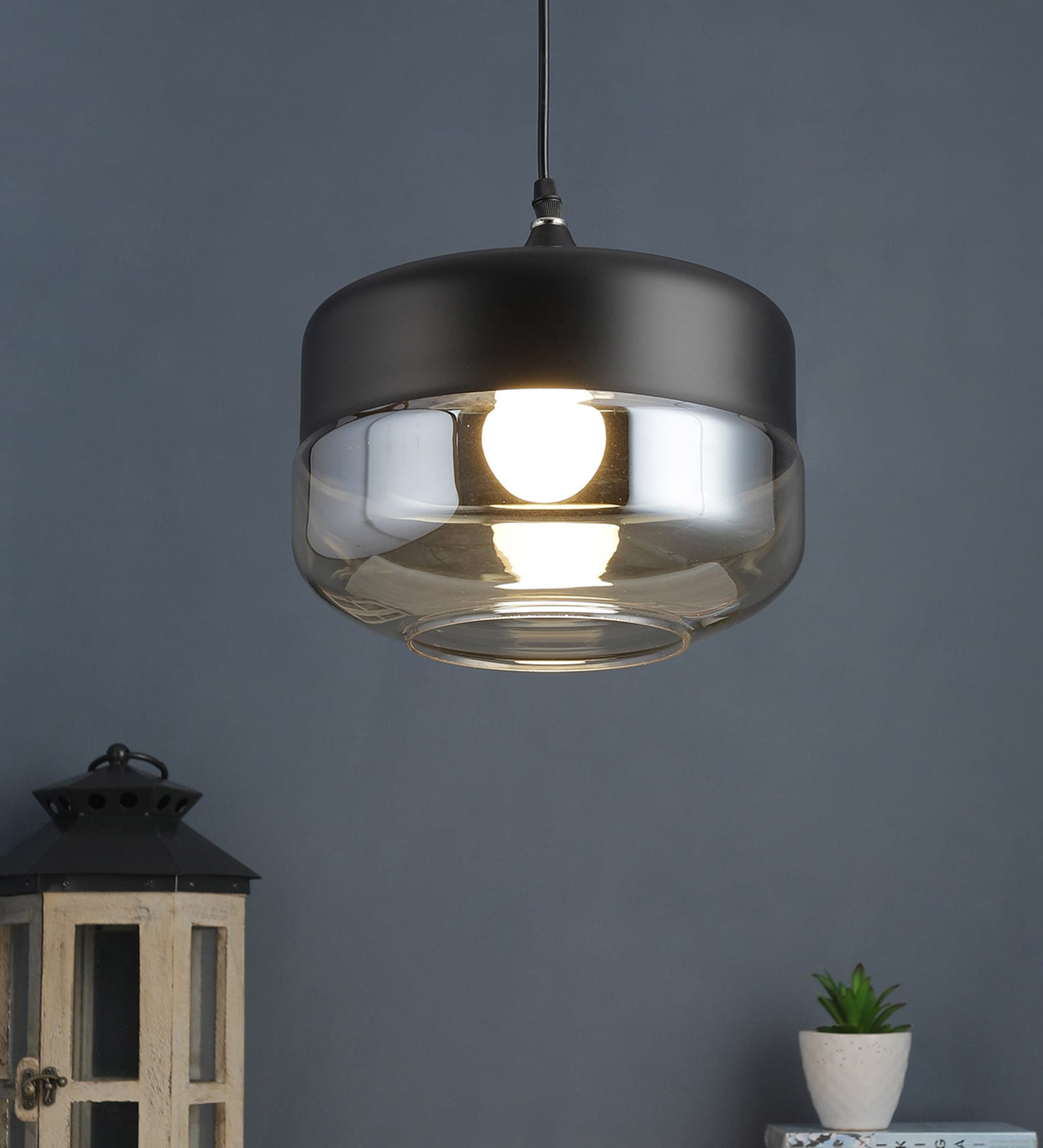 Marmor Black Metal Hanging Light