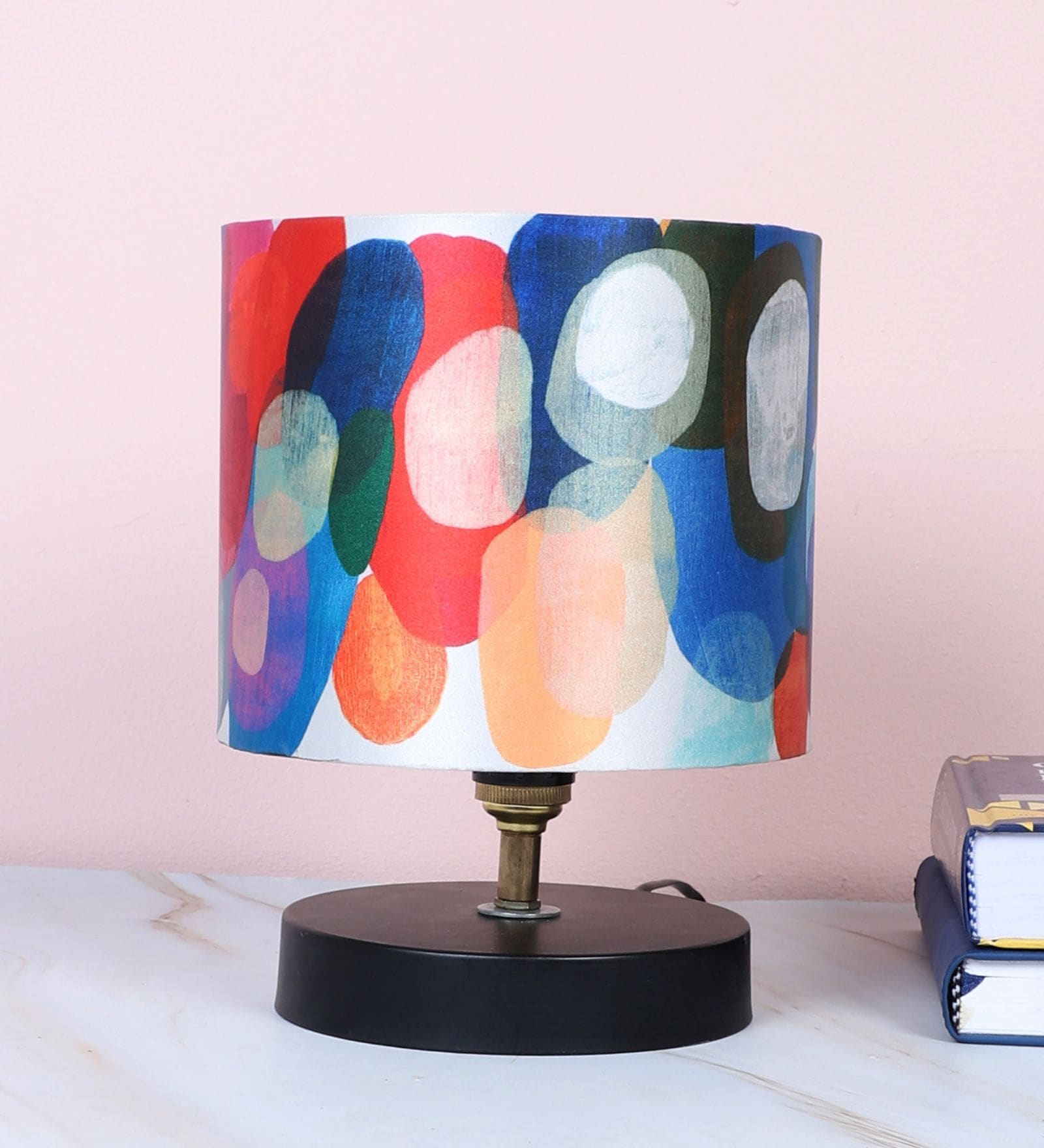 Black Metal Table Lamp With Abstract Print Satin Shade
